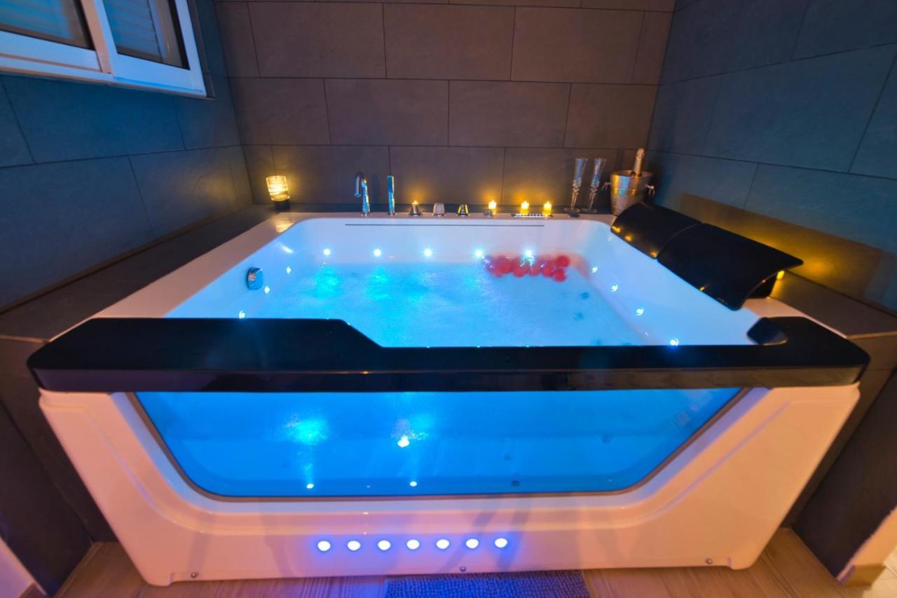 Love Suite And Spa - Cannes Ngoại thất bức ảnh